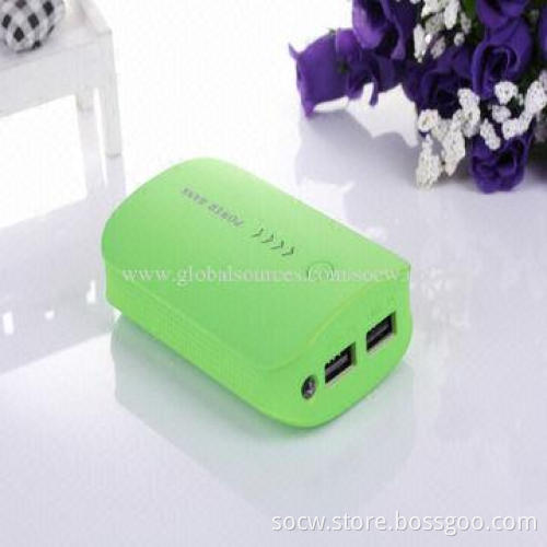 Chinese manufacturer of 8,500mAh high quality universal chargers with 18650 battery